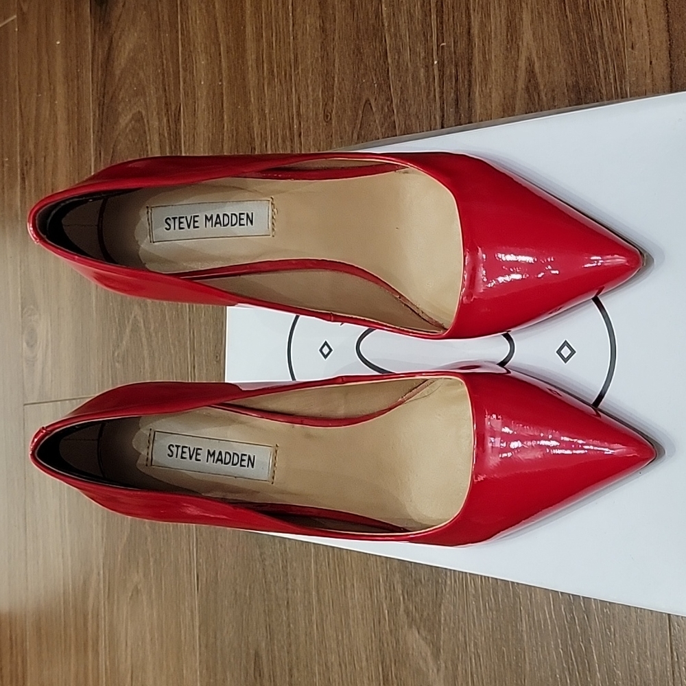 Steve Madden Daisie Red